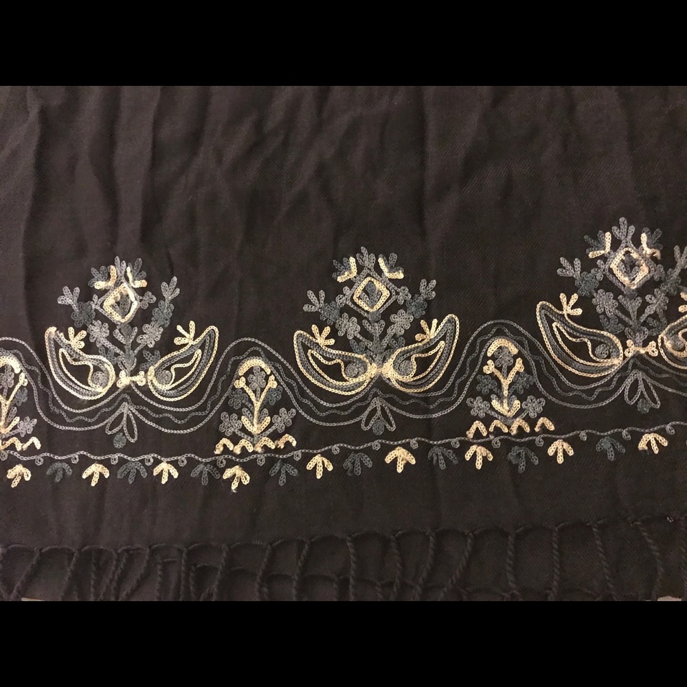Black Pashmina Scarf with Detailed Embroidery